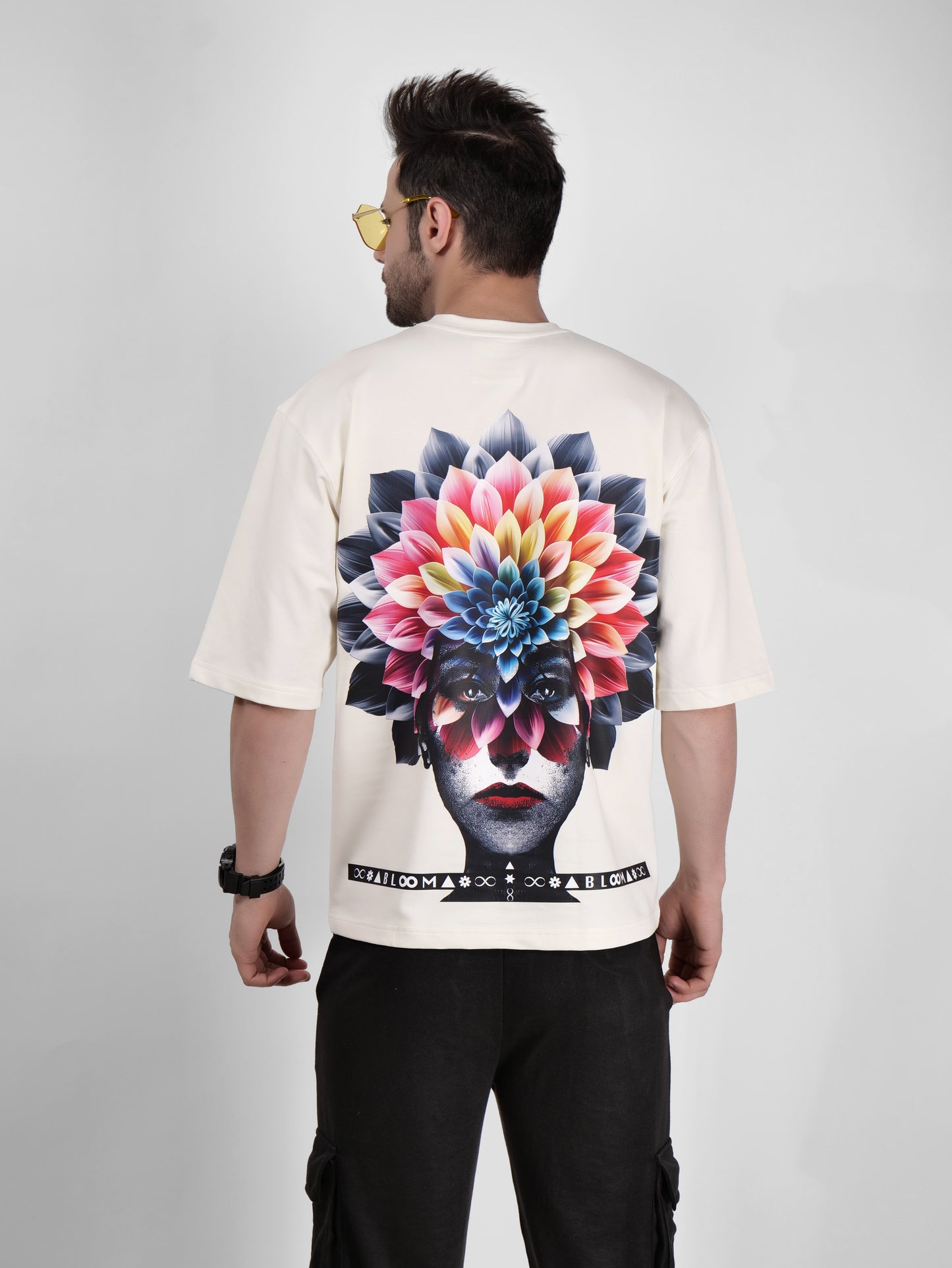 BLOOM SERIES(BTC07)-CREAM OVERSIZED UNISEX TSHIRT
