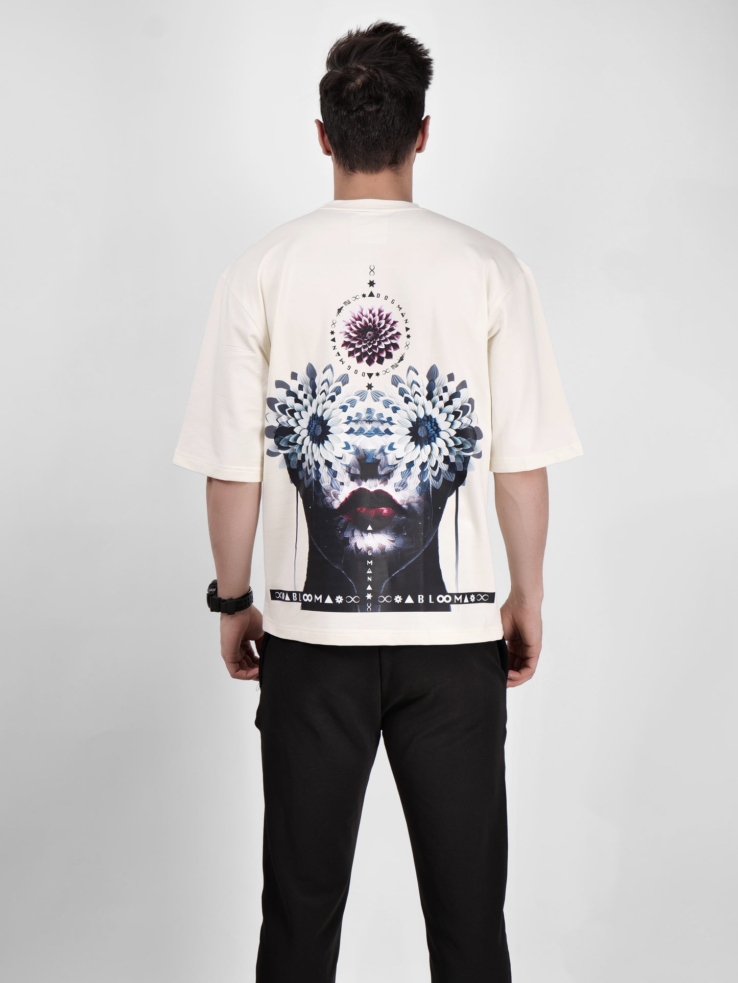 BLOOM SERIES(BTC05)-CREAM OVERSIZED UNISEX TSHIRT