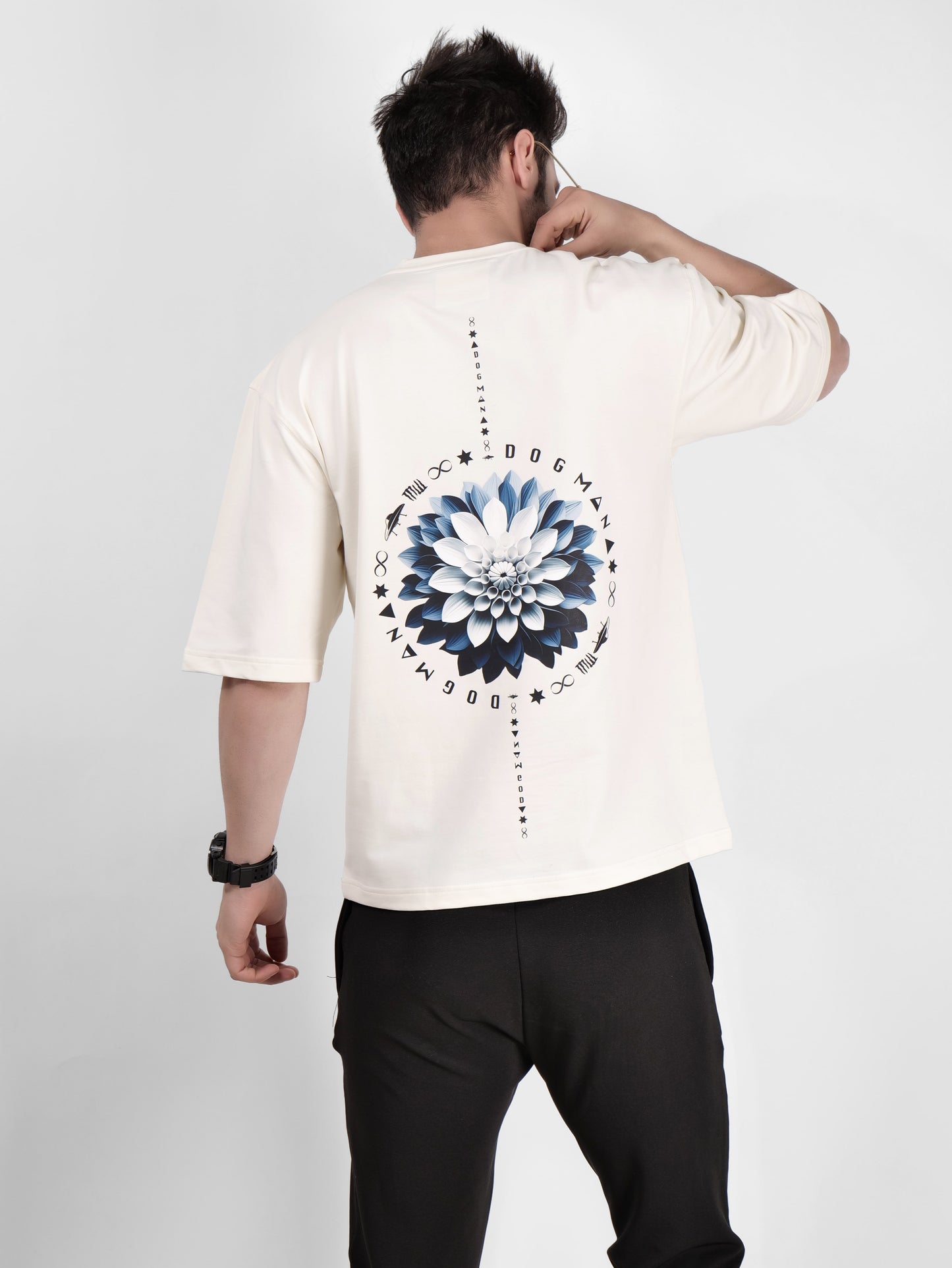 BLOOM SERIES(BTC02)-CREAM OVERSIZED UNISEX TSHIRT