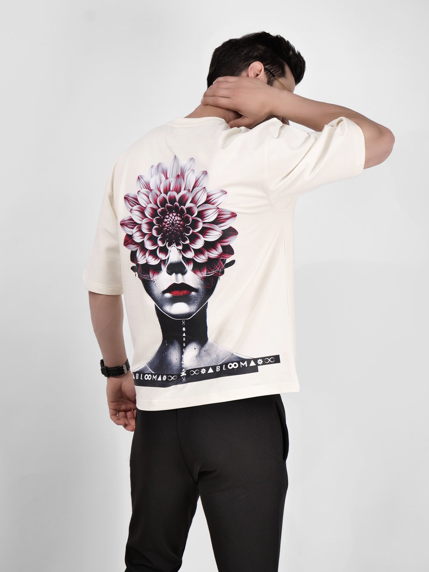 BLOOM SERIES(BTC03)-CREAM OVERSIZED UNISEX TSHIRT