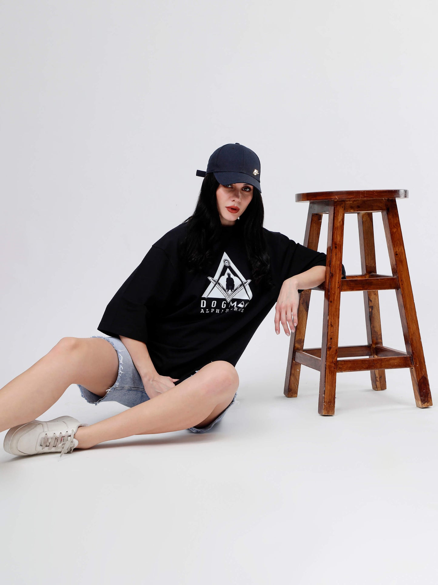 ALPHA SERIES(ATB06)-BLACK OVERSIZED UNISEX TSHIRT