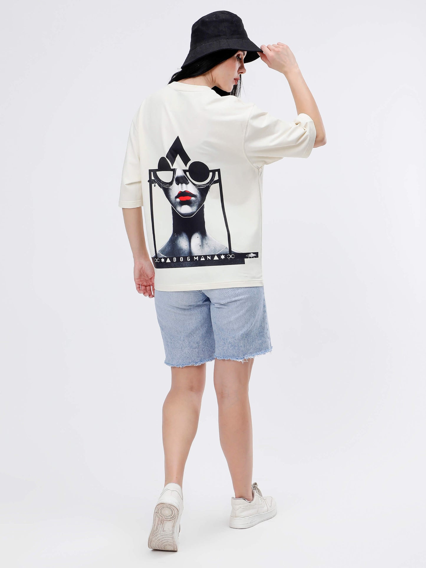 ALPHA SERIES(ATC03)-CREAM OVERSIZED UNISEX TSHIRT