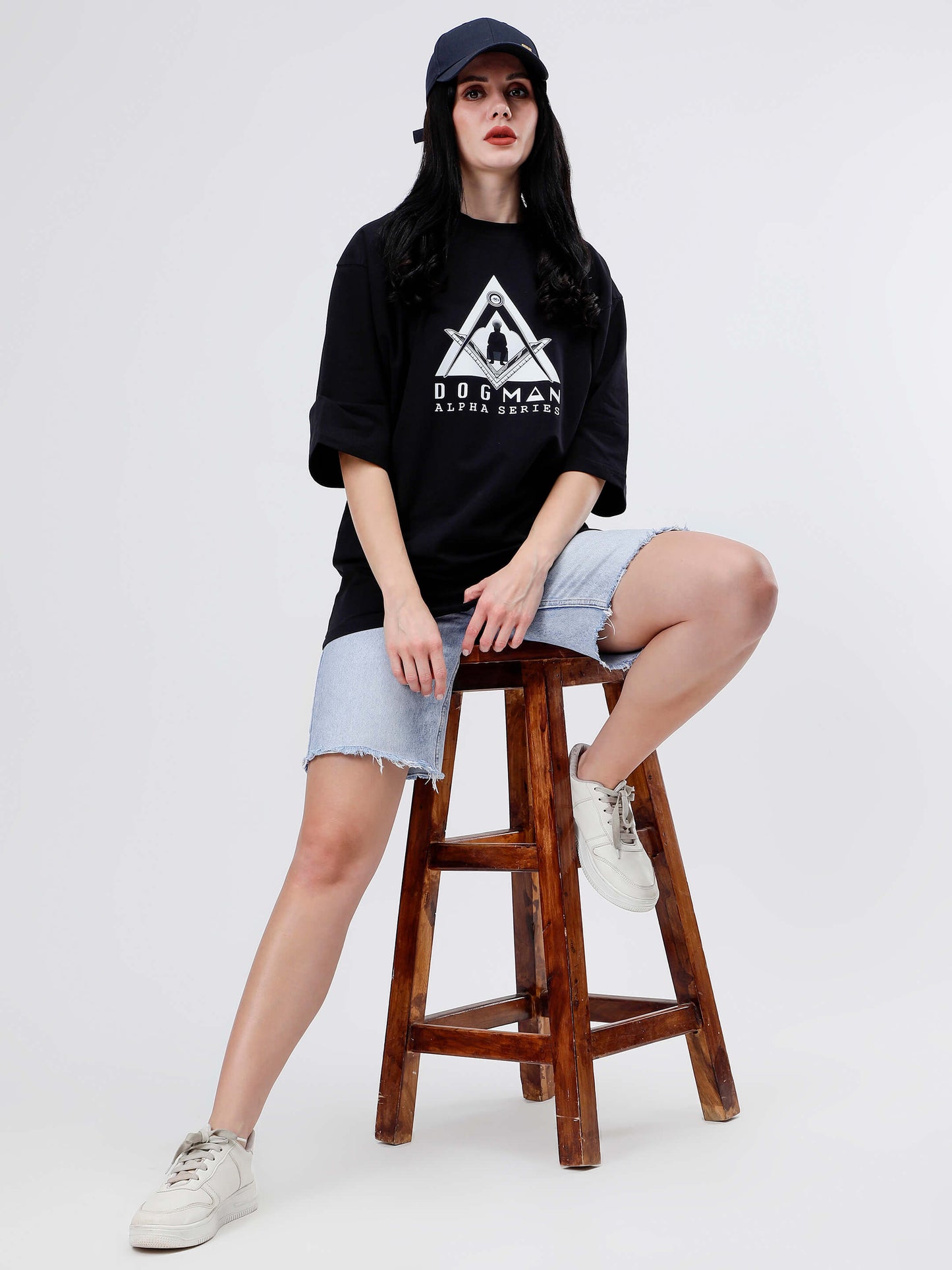 ALPHA SERIES(ATB06)-BLACK OVERSIZED UNISEX TSHIRT