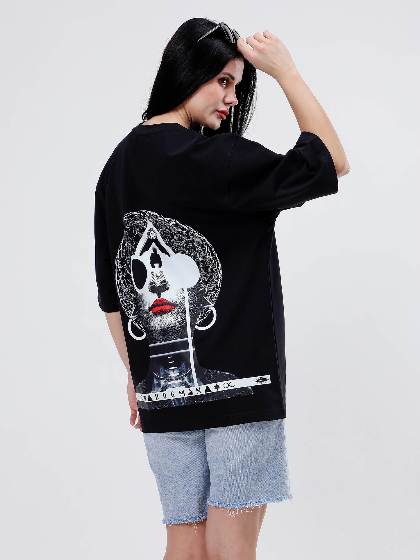 ALPHA SERIES(ATB10) -BLACK OVERSIZED UNISEX TSHIRT