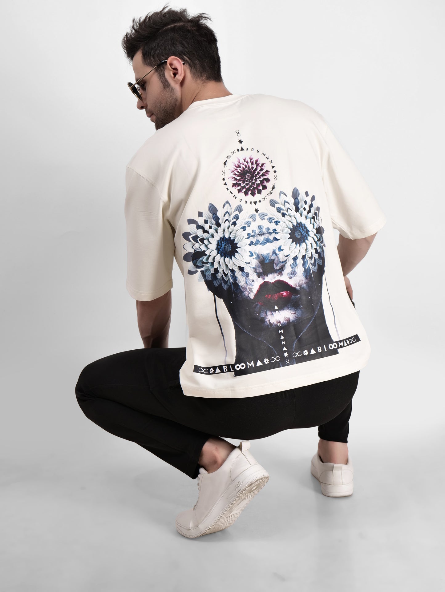 BLOOM SERIES(BTC05)-CREAM OVERSIZED UNISEX TSHIRT