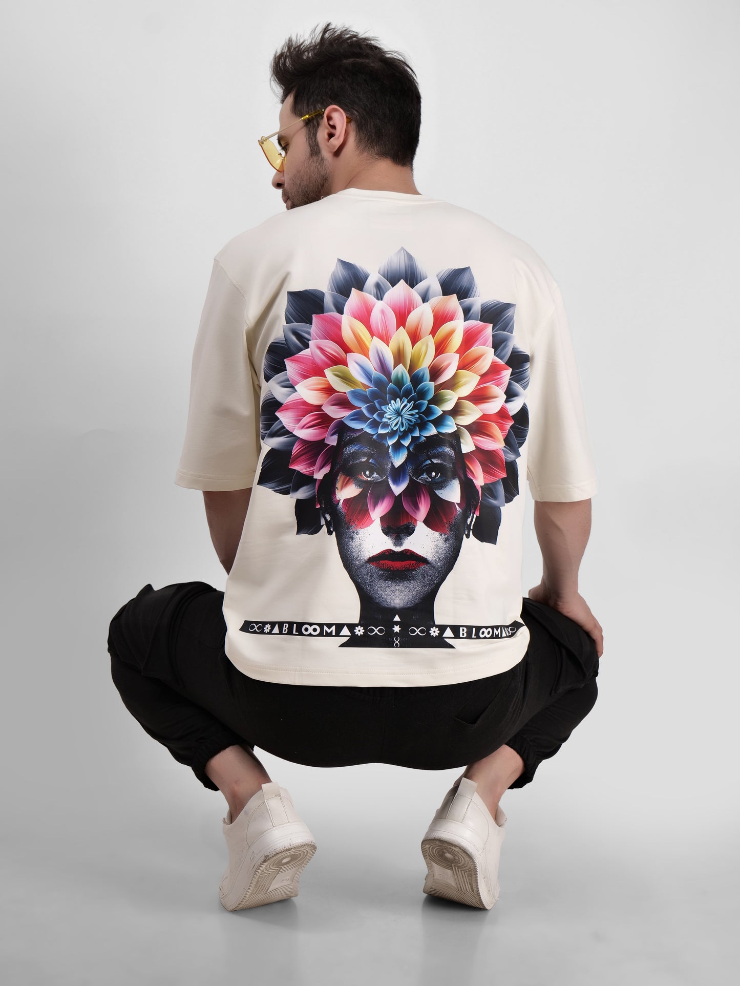 BLOOM SERIES(BTC07)-CREAM OVERSIZED UNISEX TSHIRT