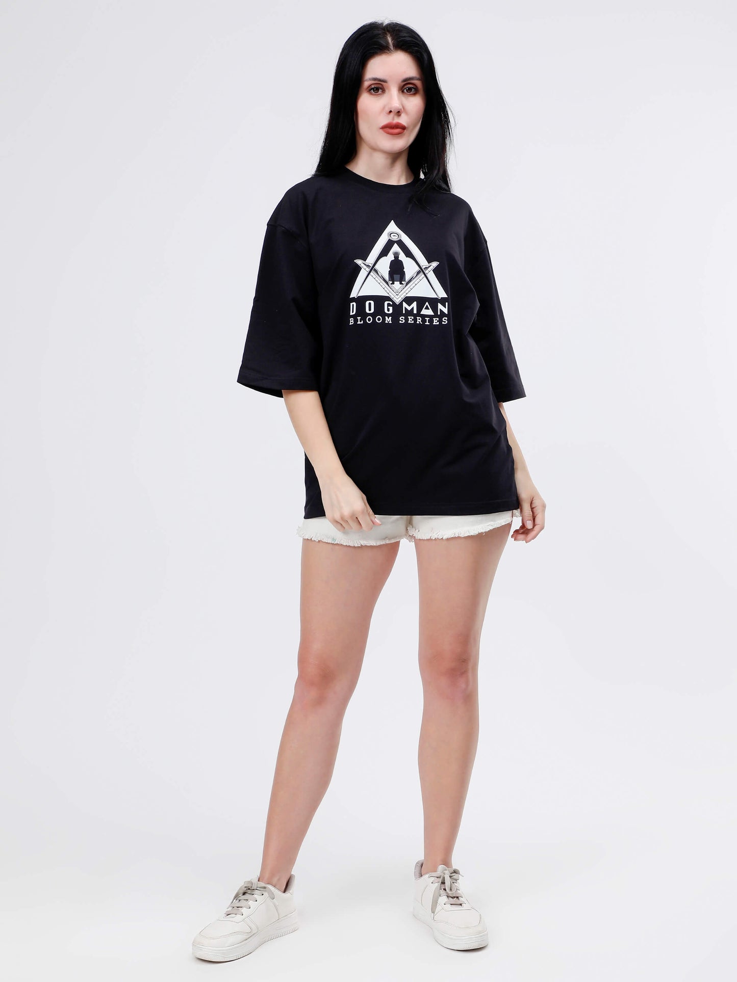 BLOOM SERIES(BTB02)-BLACK OVERSIZED UNISEX TSHIRT