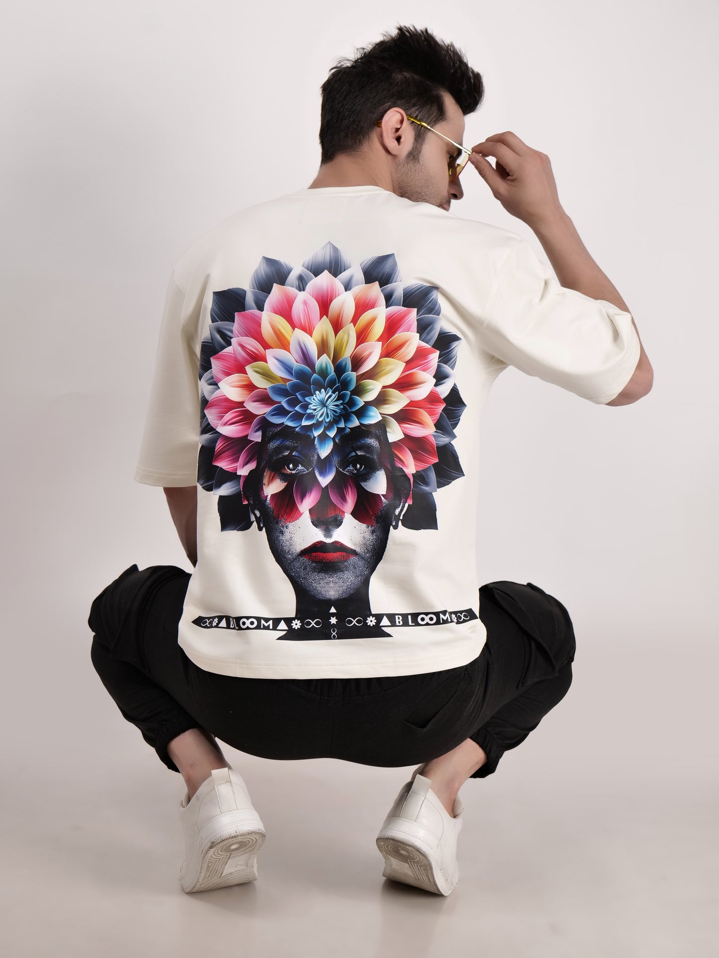 BLOOM SERIES(BTC07)-CREAM OVERSIZED UNISEX TSHIRT