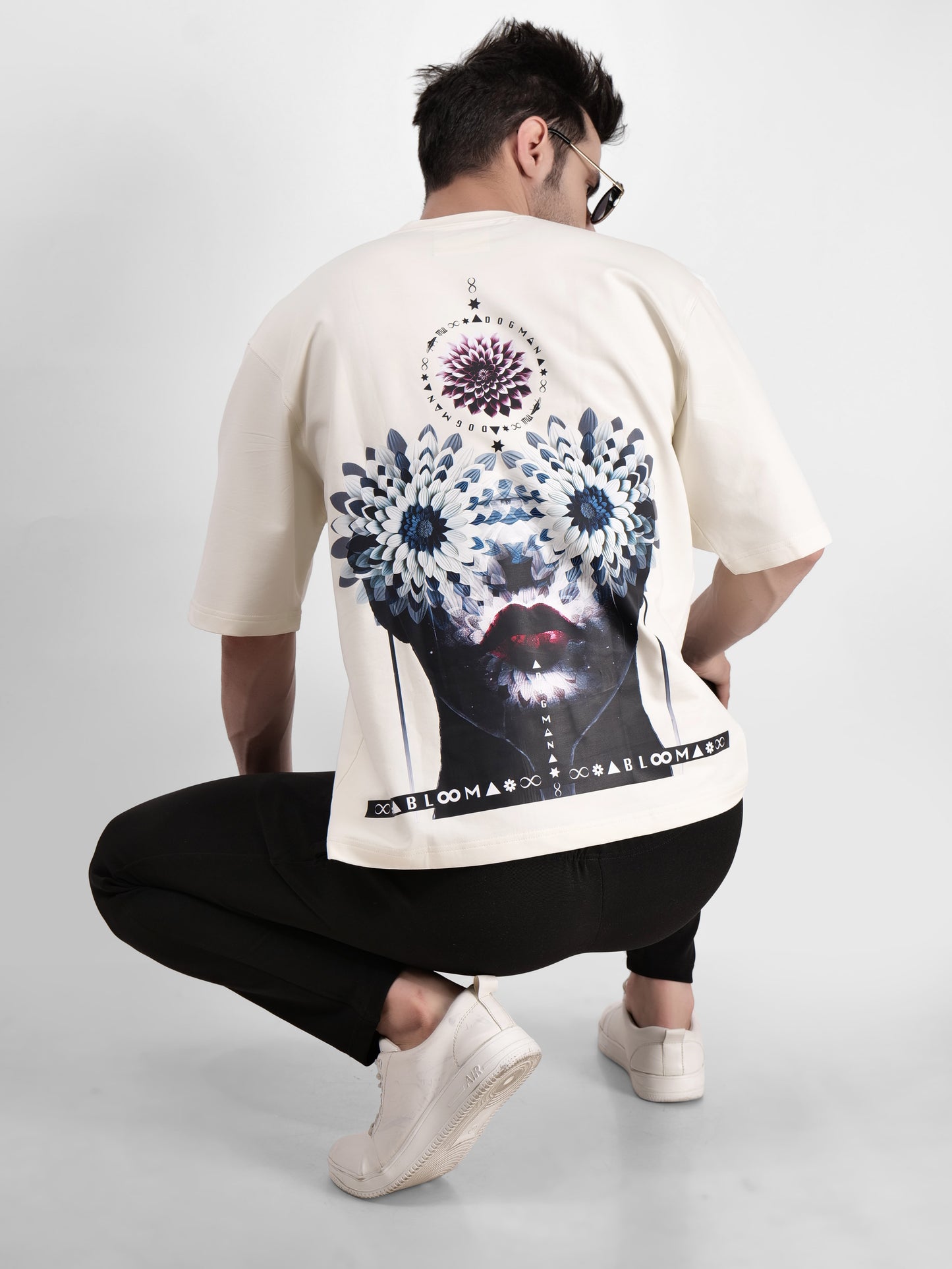 BLOOM SERIES(BTC05)-CREAM OVERSIZED UNISEX TSHIRT