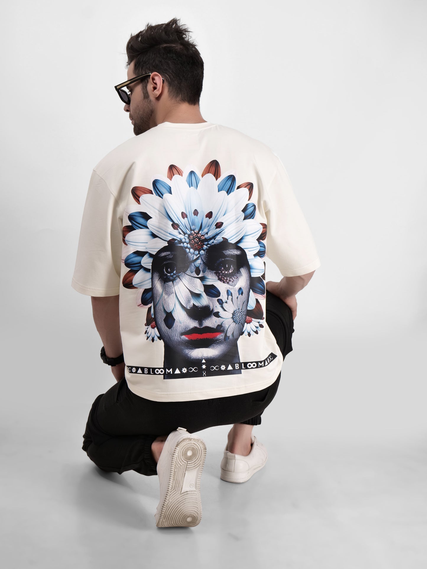 BLOOM SERIES(BTC06)-CREAM OVERSIZED UNISEX TSHIRT